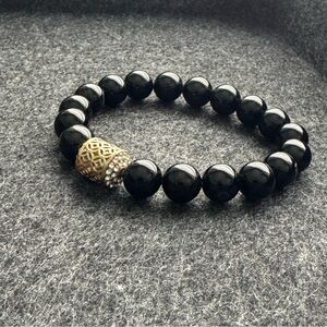 Chic Black Beaded Bracelet with Gold Detail